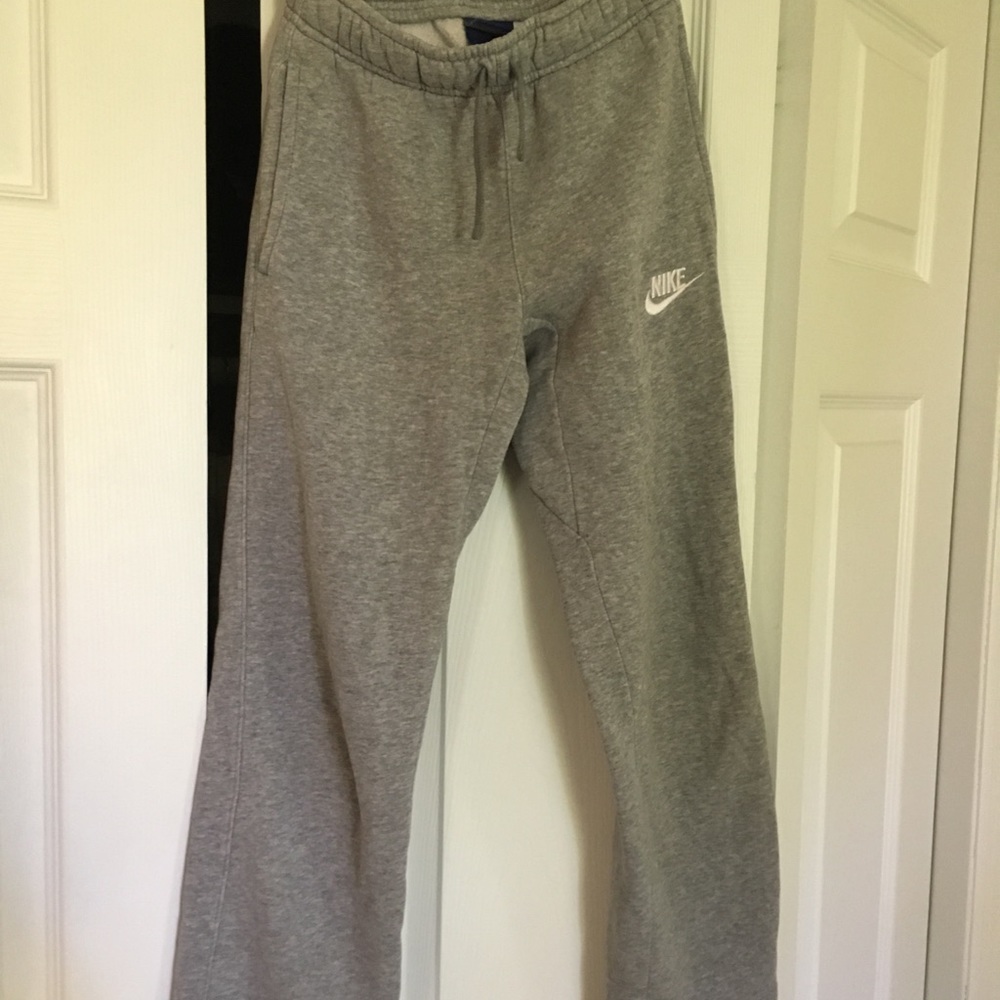 Nike grey sweatpants, small
